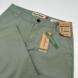 Tailor Vintage Men's Connecticut Slim Fit Chino Pant, Size W31 x L32,‎ Green